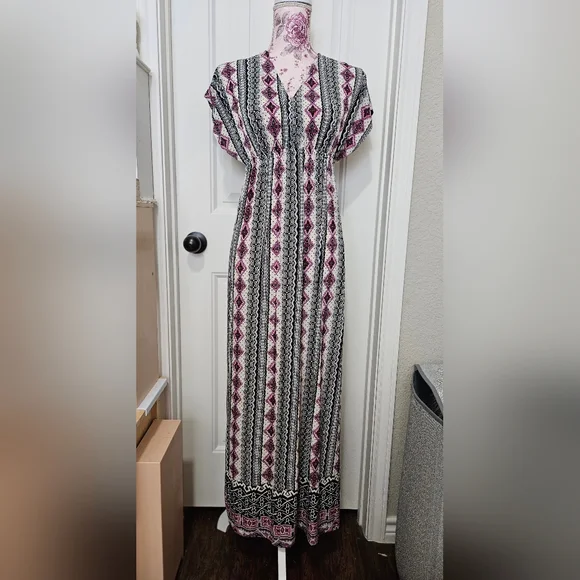 Dresses | Aztec Print Maxi Dress | Poshmark
